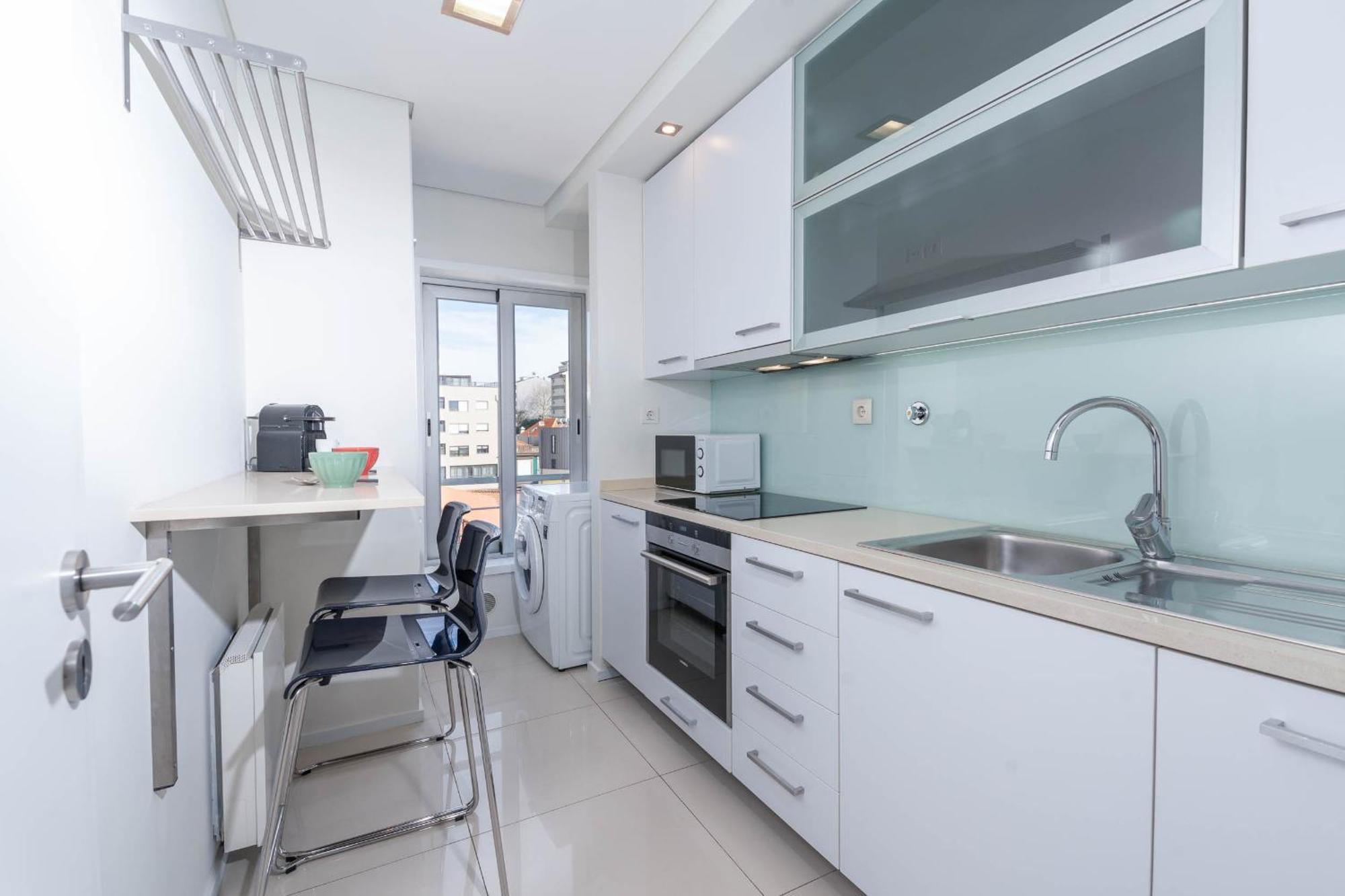 Cedofeita Sunny Apartment - Balcony & Parking 波尔图 外观 照片